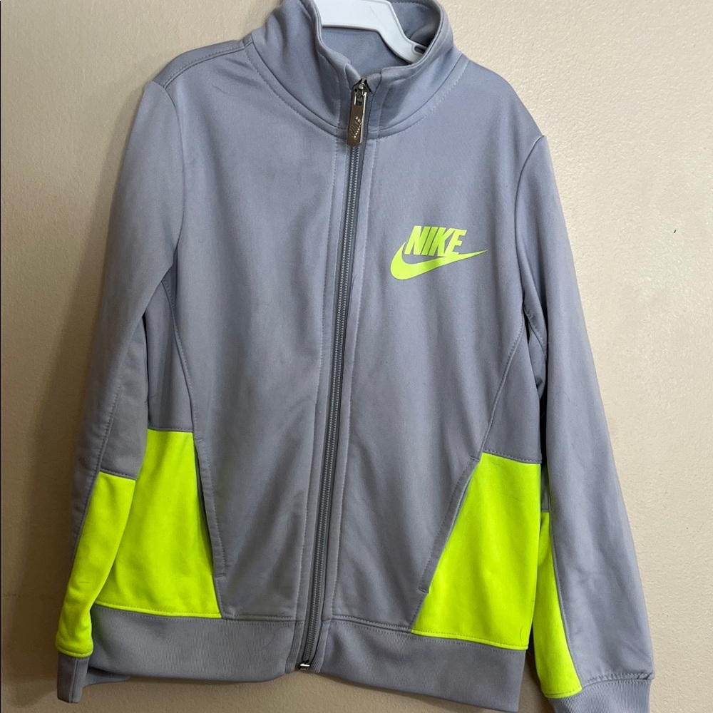 Nike Kids Jacket in Gray and Neon Yellow size 5 Small boys